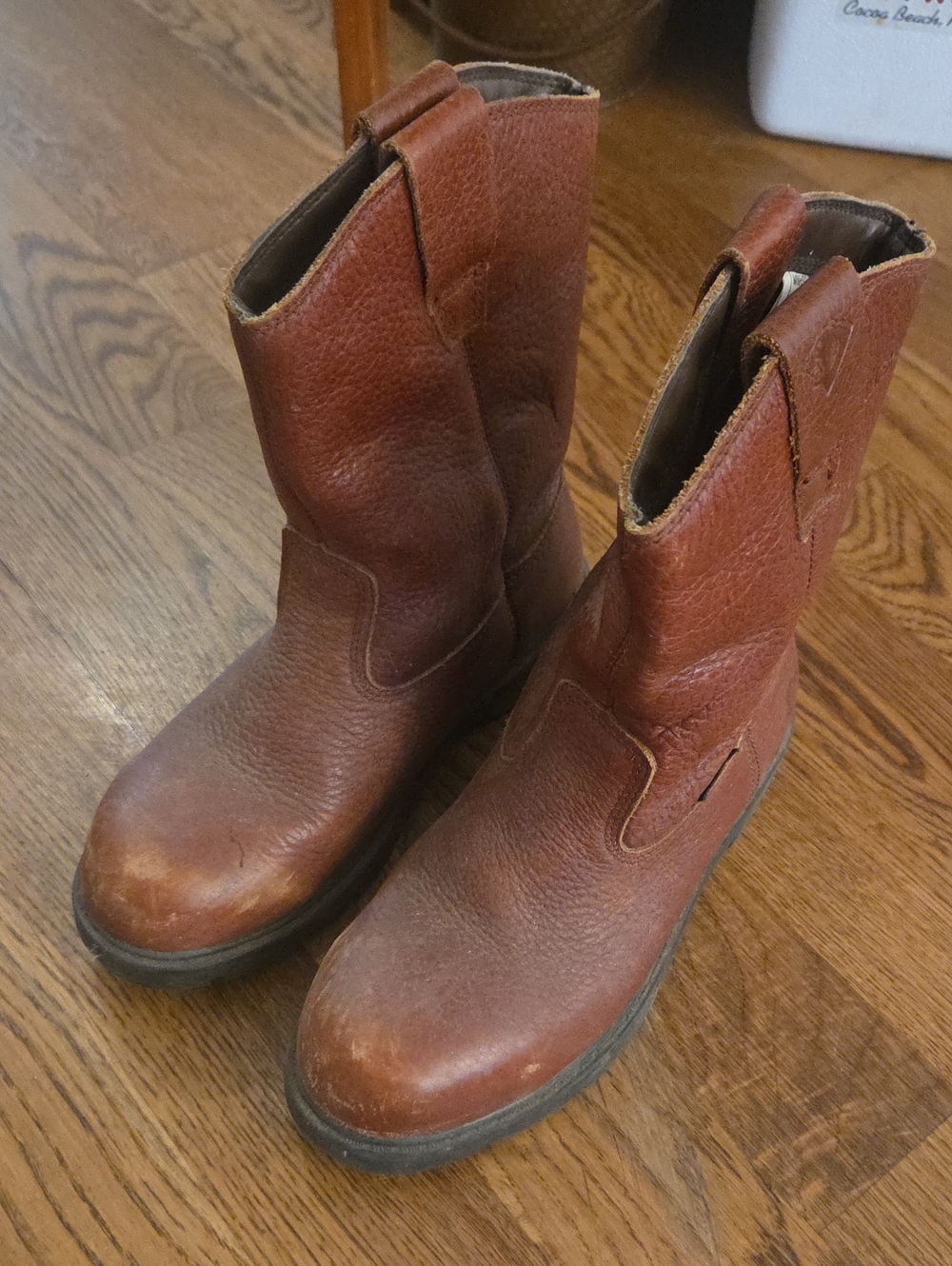 Men's Brown Leather Steel-Toed Pull-On Boots
